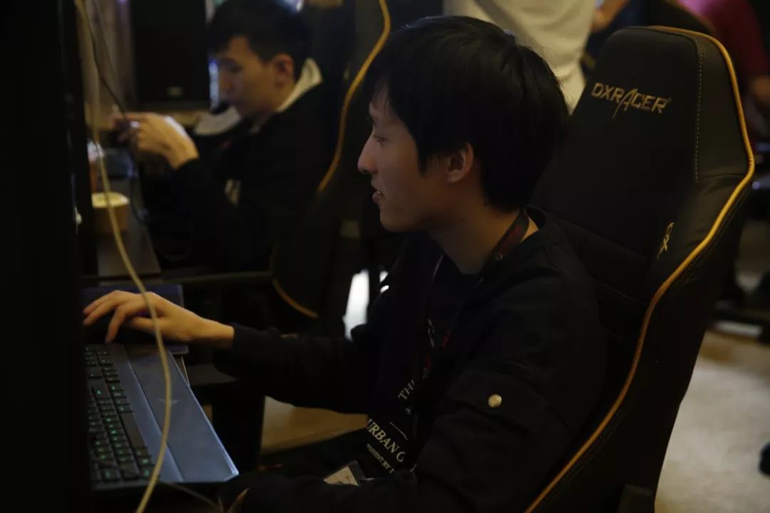 传闻： KRÜ Esports 与Saadhak达成口头协议